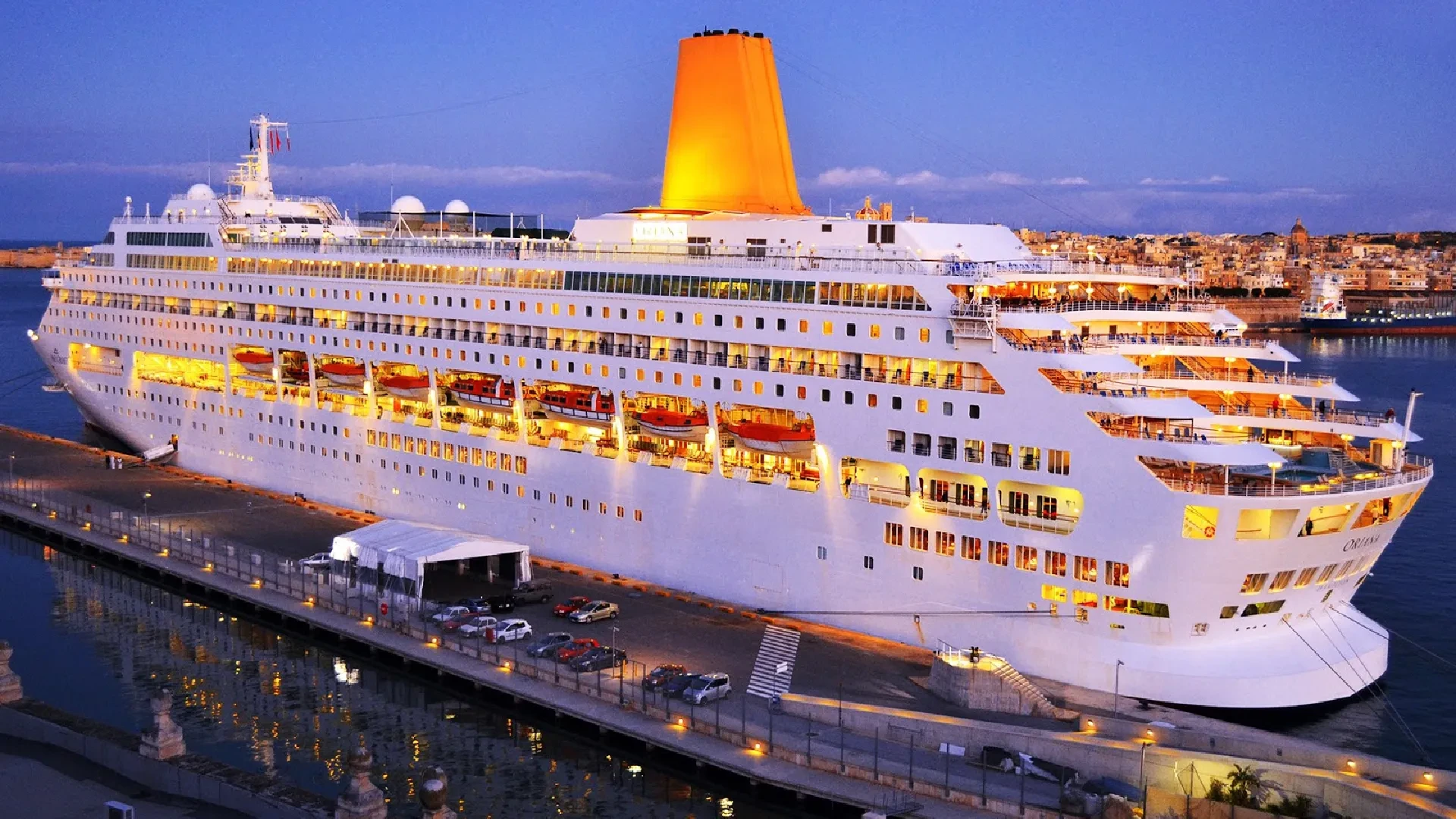 تور کشتی کروز خلیج فارس (امارات، قطر، بحرین)